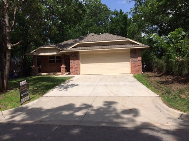 1523 Morland Ave in Norman, OK - Building Photo