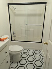 114 Scofield Ave in Johnson City, TX - Building Photo - Building Photo