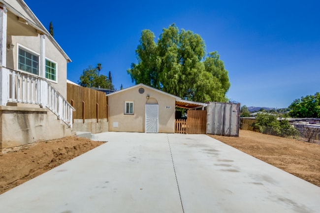 9177 Creekford Dr in Lakeside, CA - Building Photo - Building Photo