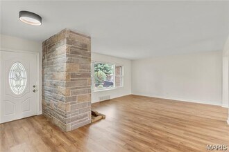 5100 Kingwood Dr in St. Louis, MO - Building Photo - Building Photo