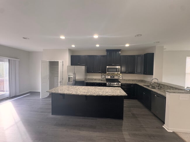 4511 Wistar Wds Trl in Henrico, VA - Building Photo - Building Photo