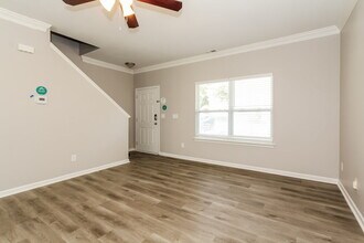 114 Flanders Dr in Mooresville, NC - Building Photo - Building Photo
