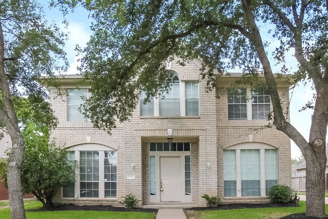 property at 17902 Scenic Oaks Dr
