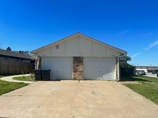 6700 Crestmont Ct in Fort Worth, TX - Building Photo - Building Photo