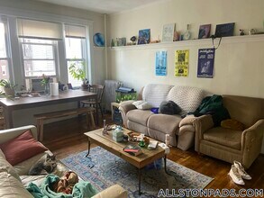 7 Price Rd in Boston, MA - Foto de edificio - Building Photo