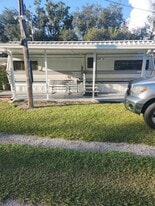 38612 Fir Ave in Zephyrhills, FL - Building Photo