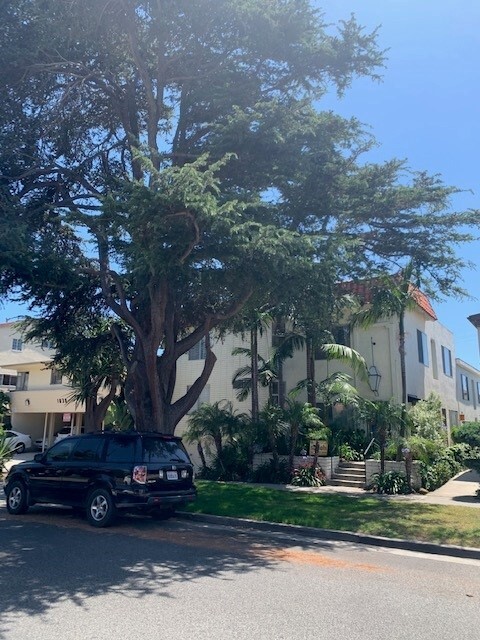 1034 9th St in Santa Monica, CA - Foto de edificio