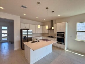 5146 Buttonsage Dr in St. Cloud, FL - Building Photo - Building Photo