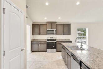 5331 Vespera St in Fort Pierce, FL - Building Photo - Building Photo