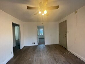 52724 Ida St in South Bend, IN - Foto de edificio - Building Photo