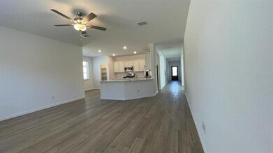 9804 Buffalo Rdg Rd in Crowley, TX - Building Photo - Building Photo