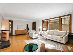 4304 Beard Ave S in Minneapolis, MN - Building Photo - Building Photo