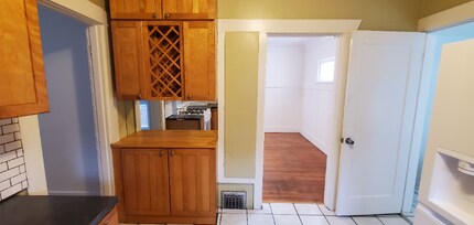 4703 Fremont Ave N in Seattle, WA - Building Photo - Building Photo