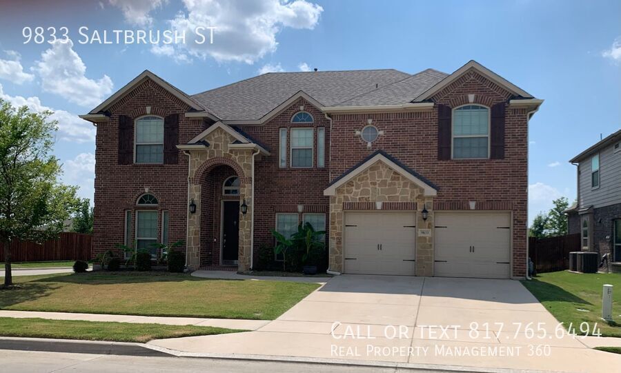 9833 Saltbrush St in Fort Worth, TX - Building Photo