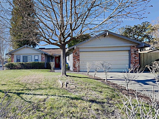 property at 2900 Christopher Ct
