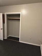 32 McKinley Ave, Unit 3bd room SHARED apartment in Bridgeport, CT - Building Photo - Building Photo