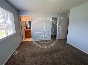 786 540 N in Tooele, UT - Building Photo - Building Photo