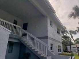 580 Fairways Ln in Ocala, FL - Building Photo