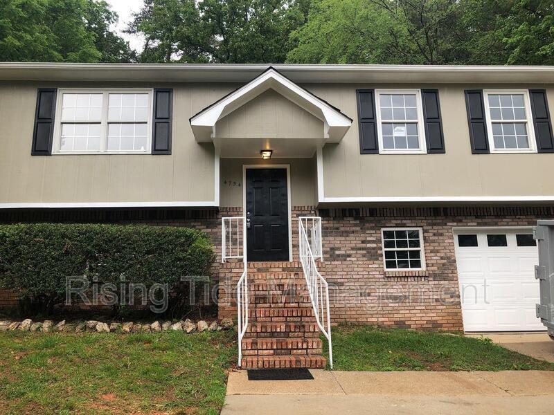 4754 Elfreth Johnson Rd in Birmingham, AL - Building Photo