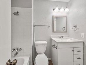 738 Lisa Ln in Cedar Hill, TX - Building Photo - Building Photo