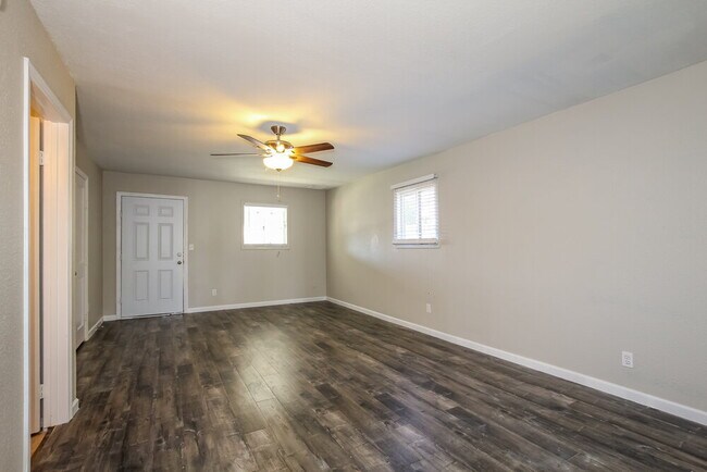 5523 W Villa Maria Dr in Glendale, AZ - Building Photo - Building Photo
