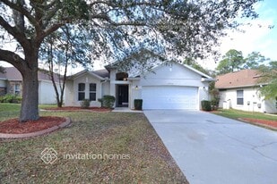 1450 Ashbourne Way in Deltona, FL - Building Photo