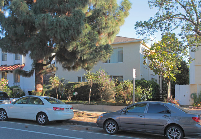 1033 11th St in Santa Monica, CA - Foto de edificio - Building Photo