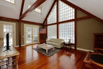 369 Ethan Allen Hwy in Ridgefield, CT - Building Photo - Building Photo