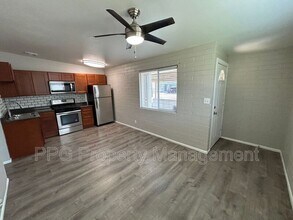 904 S Mariana St in Tempe, AZ - Building Photo - Building Photo