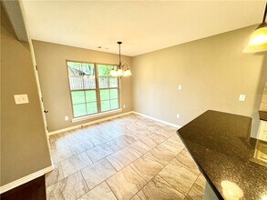 430 Carlson St in Centerton, AR - Building Photo - Building Photo