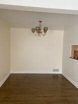 530 E Passaic Ave in Bloomfield, NJ - Building Photo