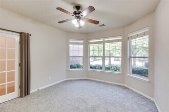 15524 Belfin Dr in Austin, TX - Building Photo - Building Photo