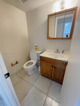 403 NW 68th Ave in Plantation, FL - Building Photo - Building Photo