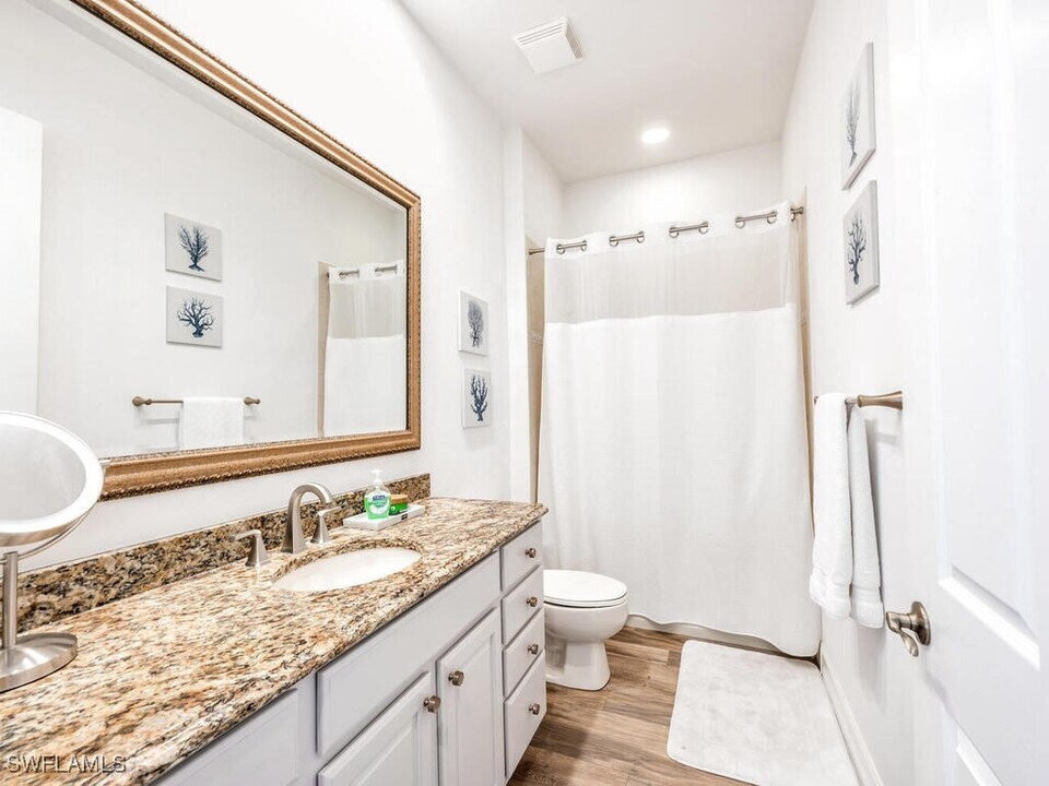 10240 Bellavista Cir in Miromar Lakes, FL - Building Photo