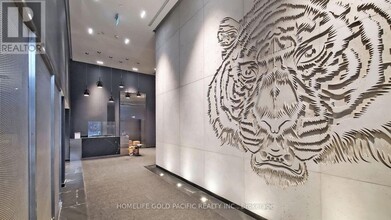 28-1528 Wellesley St E in Toronto, ON - Building Photo - Building Photo