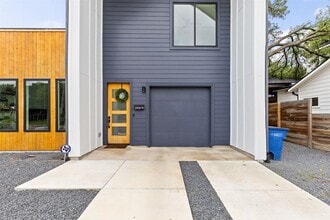 2919 E 13th St in Austin, TX - Building Photo - Building Photo