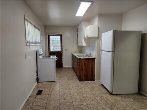 6279 Susan Ln in Atlanta, GA - Building Photo - Building Photo