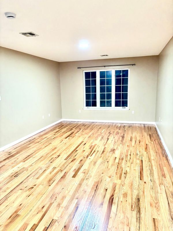493 Delavan Ave in Newark, NJ - Building Photo - Building Photo
