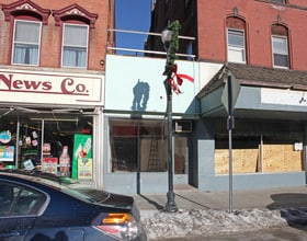 410 Main St in Winsted, CT - Building Photo - Building Photo