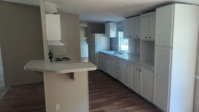 114B Ava Ln in Trinity, TX - Building Photo - Building Photo