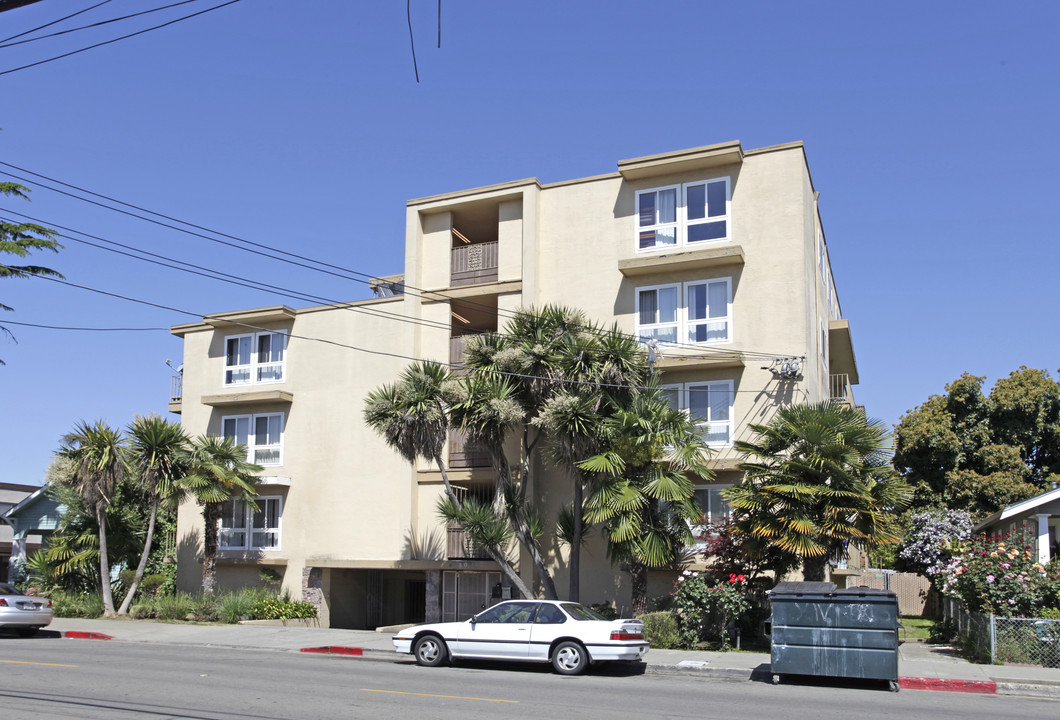 80 Castro St in San Leandro, CA - Building Photo