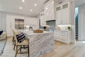 5130 Alpha Ct in Naples, FL - Building Photo - Building Photo