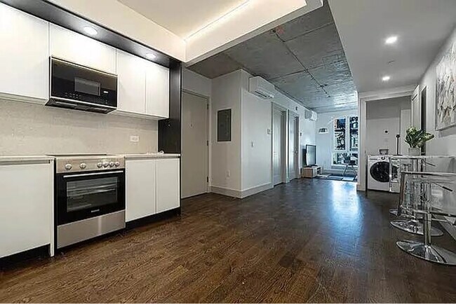 150 Lenox Rd in Brooklyn, NY - Building Photo - Building Photo