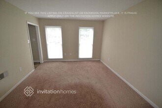 7105 Lea Wood Ln in Charlotte, NC - Building Photo - Building Photo