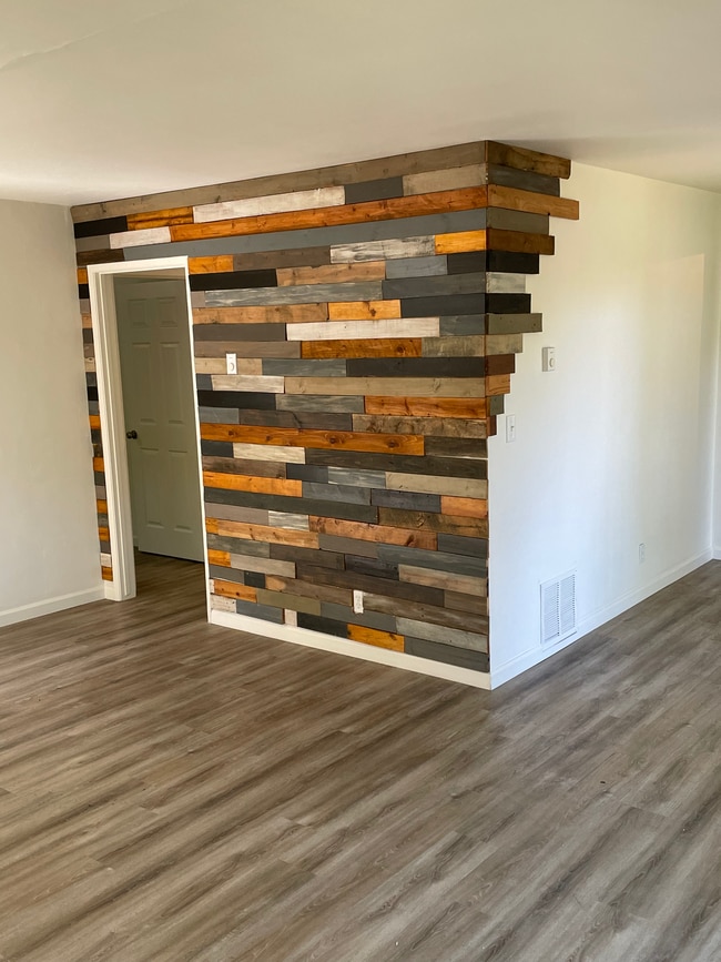 521 E Arrellaga St, Unit 2 in Santa Barbara, CA - Foto de edificio - Building Photo