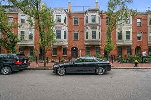 16 Follen St, Unit 3 in Boston, MA - Building Photo