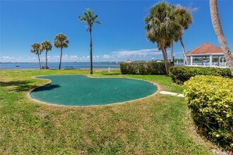3610 42nd St S in St. Petersburg, FL - Building Photo - Building Photo
