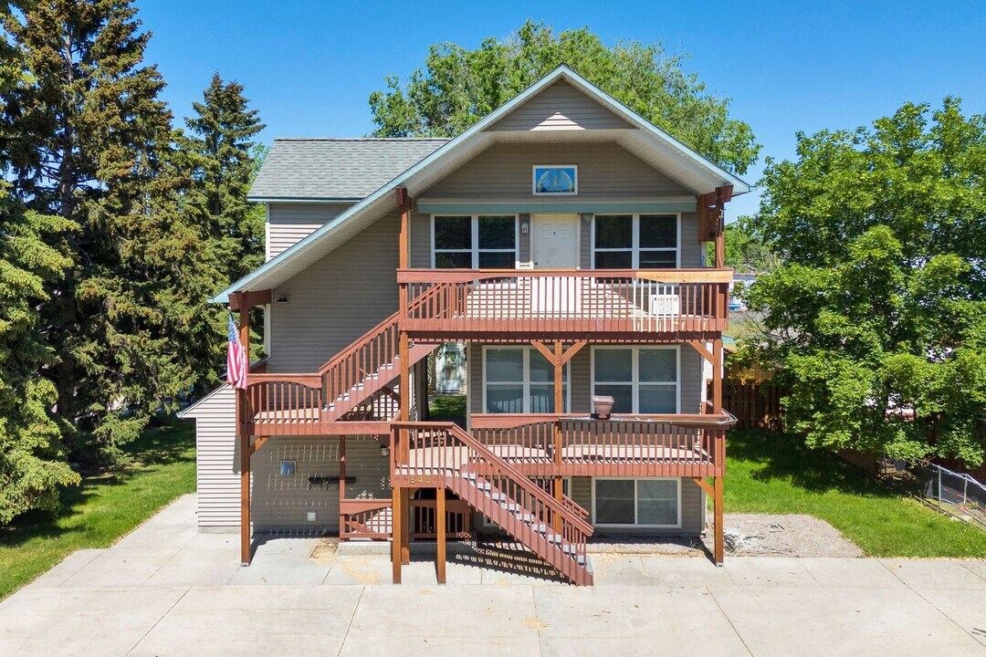 845 Marshall St in Missoula, MT - Building Photo