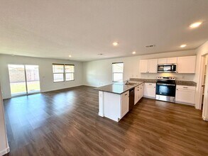 3594 Mariscal Dr in Kingman, AZ - Building Photo - Building Photo
