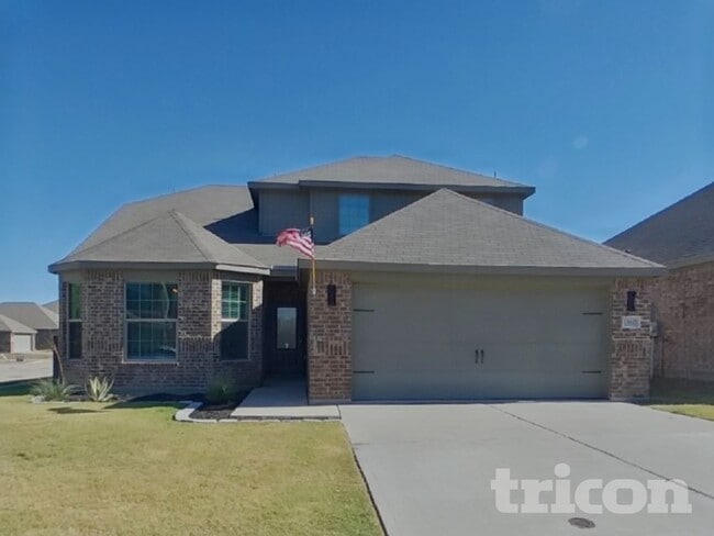 13617 Lansman Dr in Crowley, TX - Building Photo - Building Photo